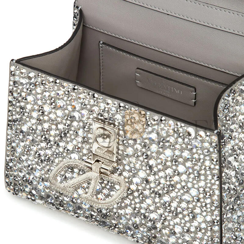 Va1e*ntin0 mini vsling handbag with sparkling embroidery xw2b0g97vff72a (19*13*9cm)